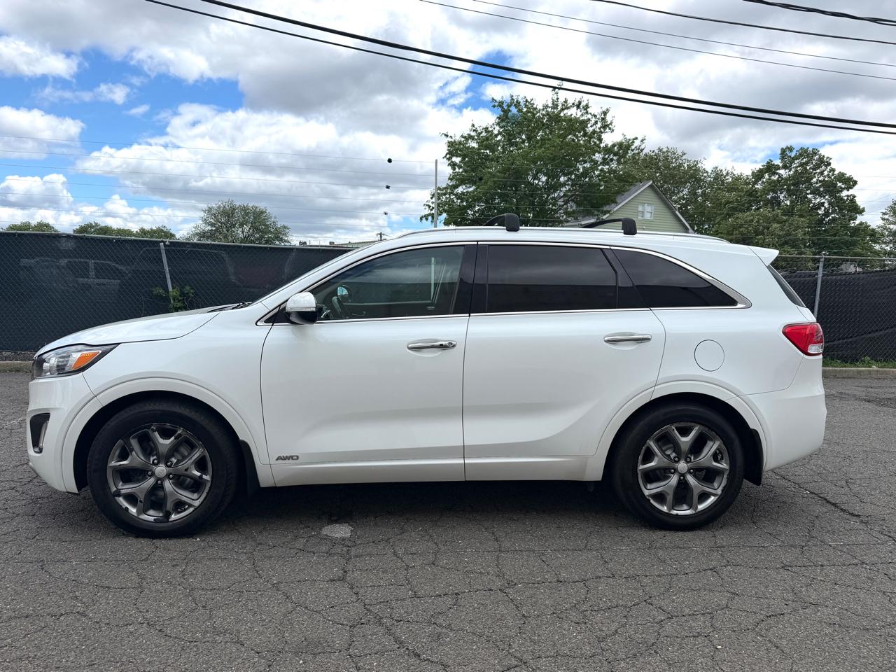 Kia Sorento AWD 4dr 3.3L SX 2016