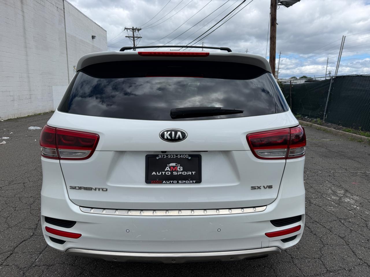 Kia Sorento AWD 4dr 3.3L SX 2016