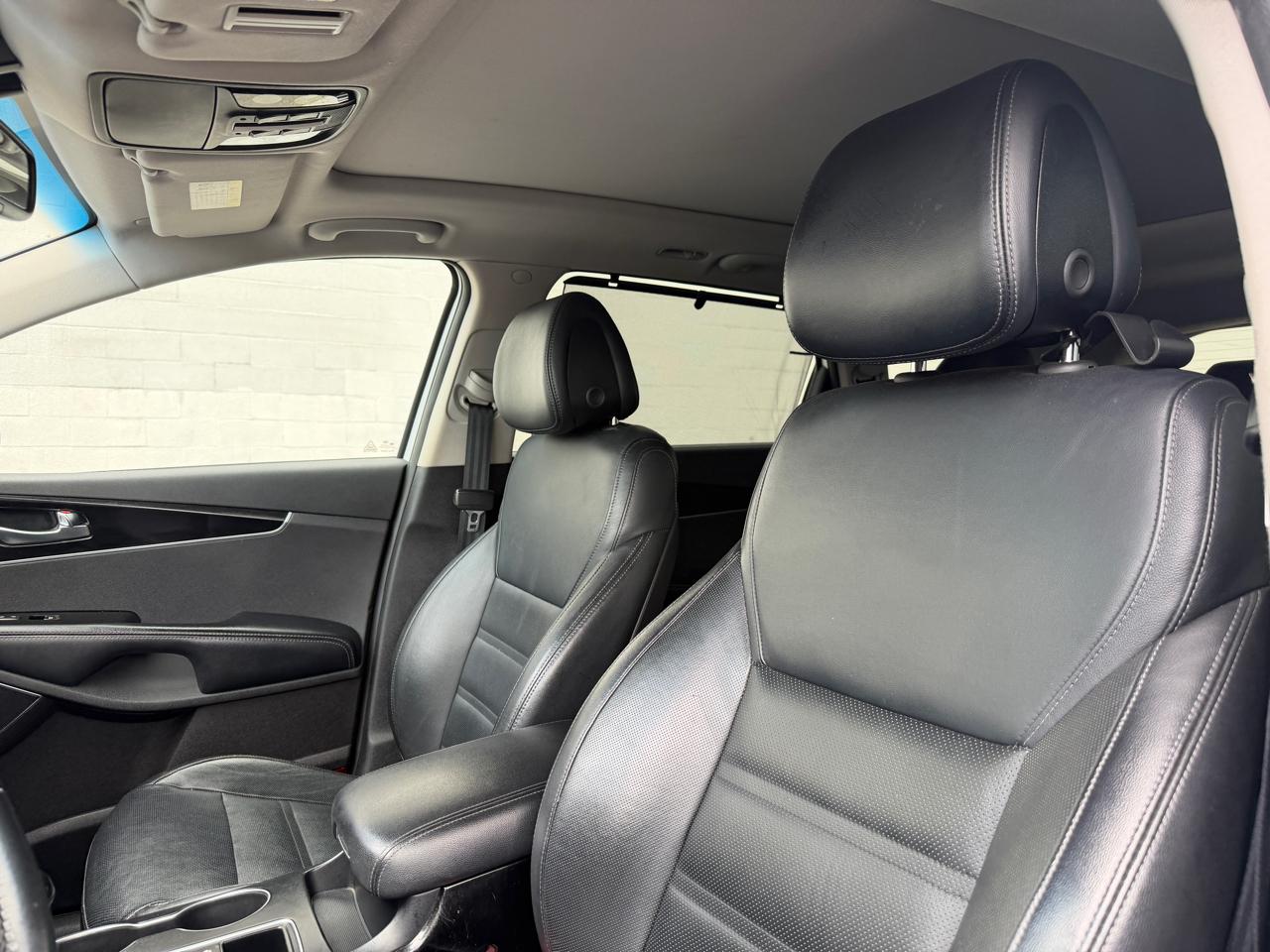 Kia Sorento AWD 4dr 3.3L SX 2016