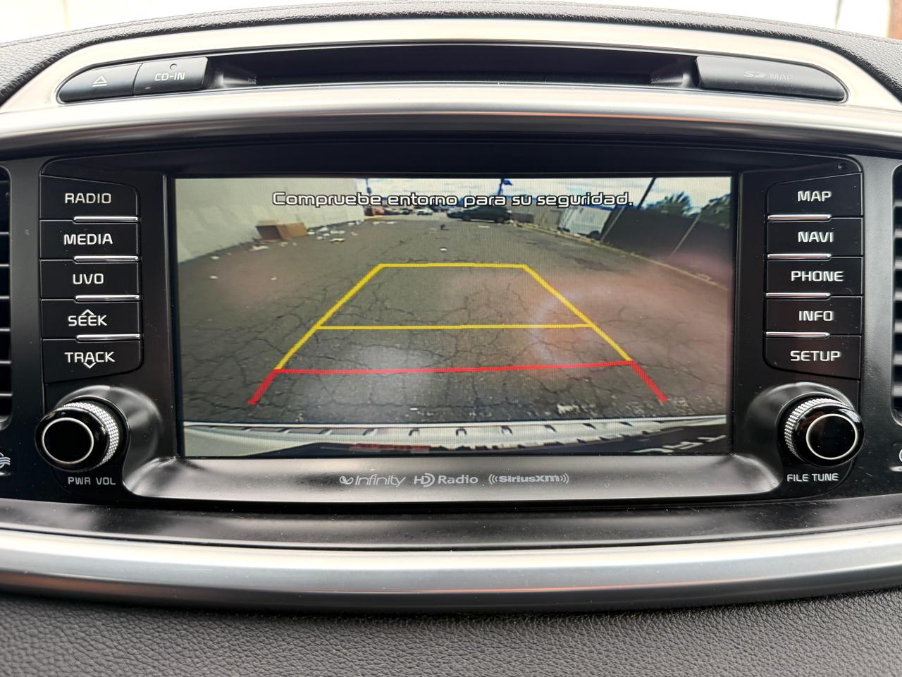 Kia Sorento AWD 4dr 3.3L SX 2016