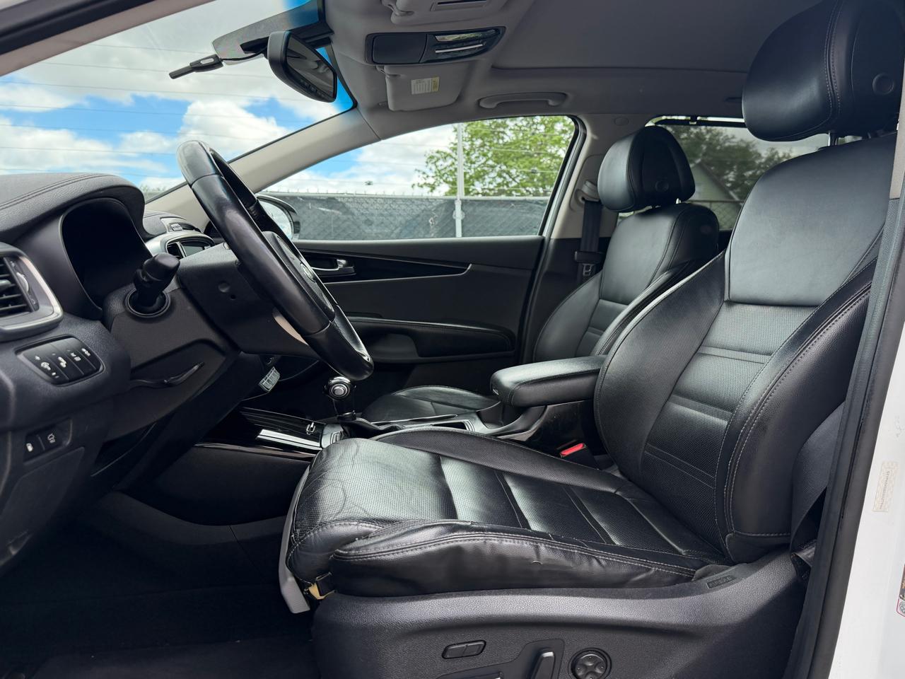 Kia Sorento AWD 4dr 3.3L SX 2016