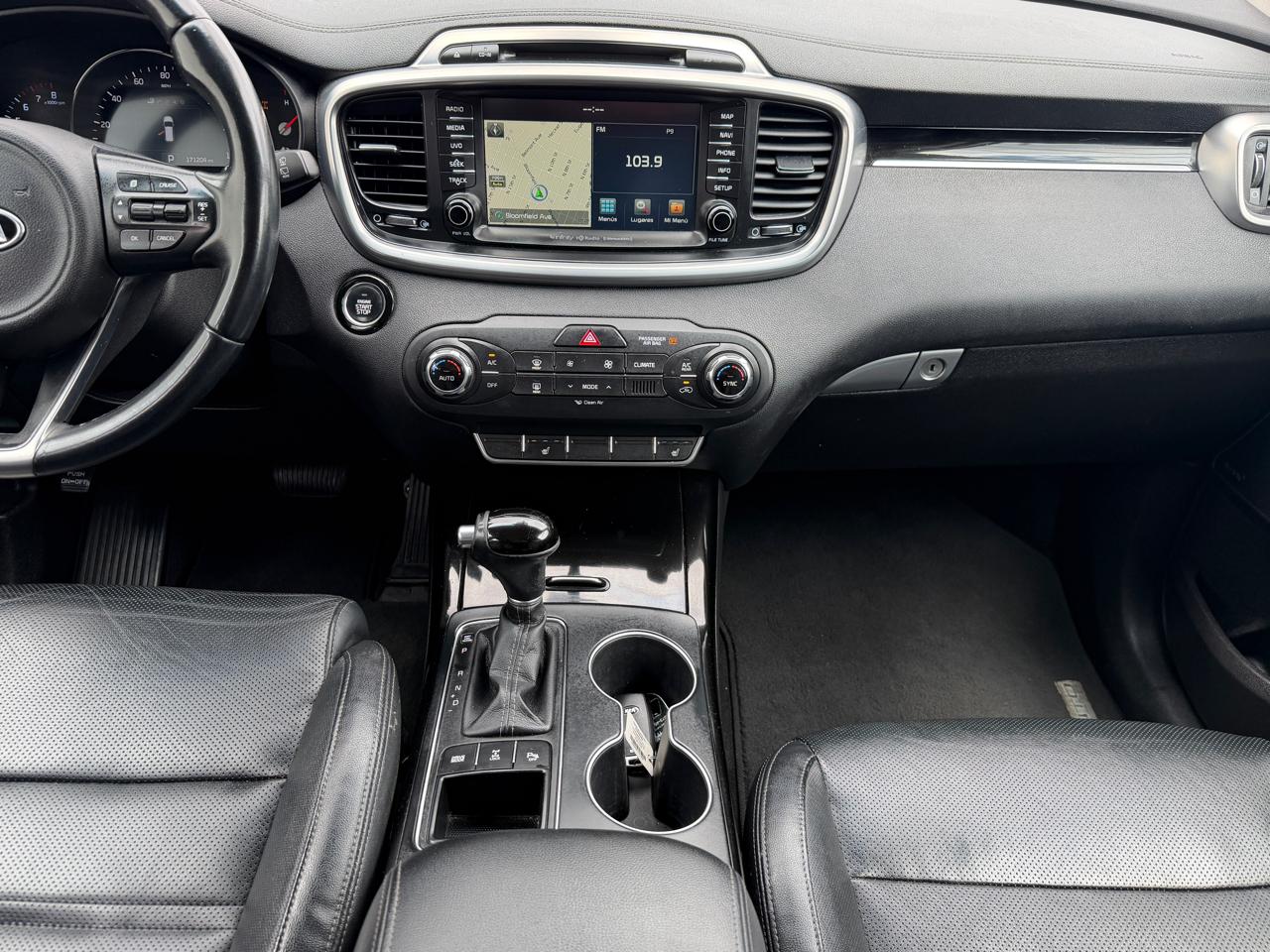 Kia Sorento AWD 4dr 3.3L SX 2016