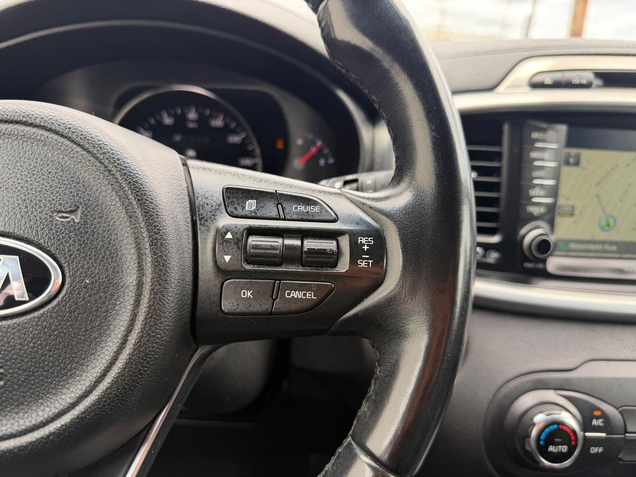 Kia Sorento AWD 4dr 3.3L SX 2016