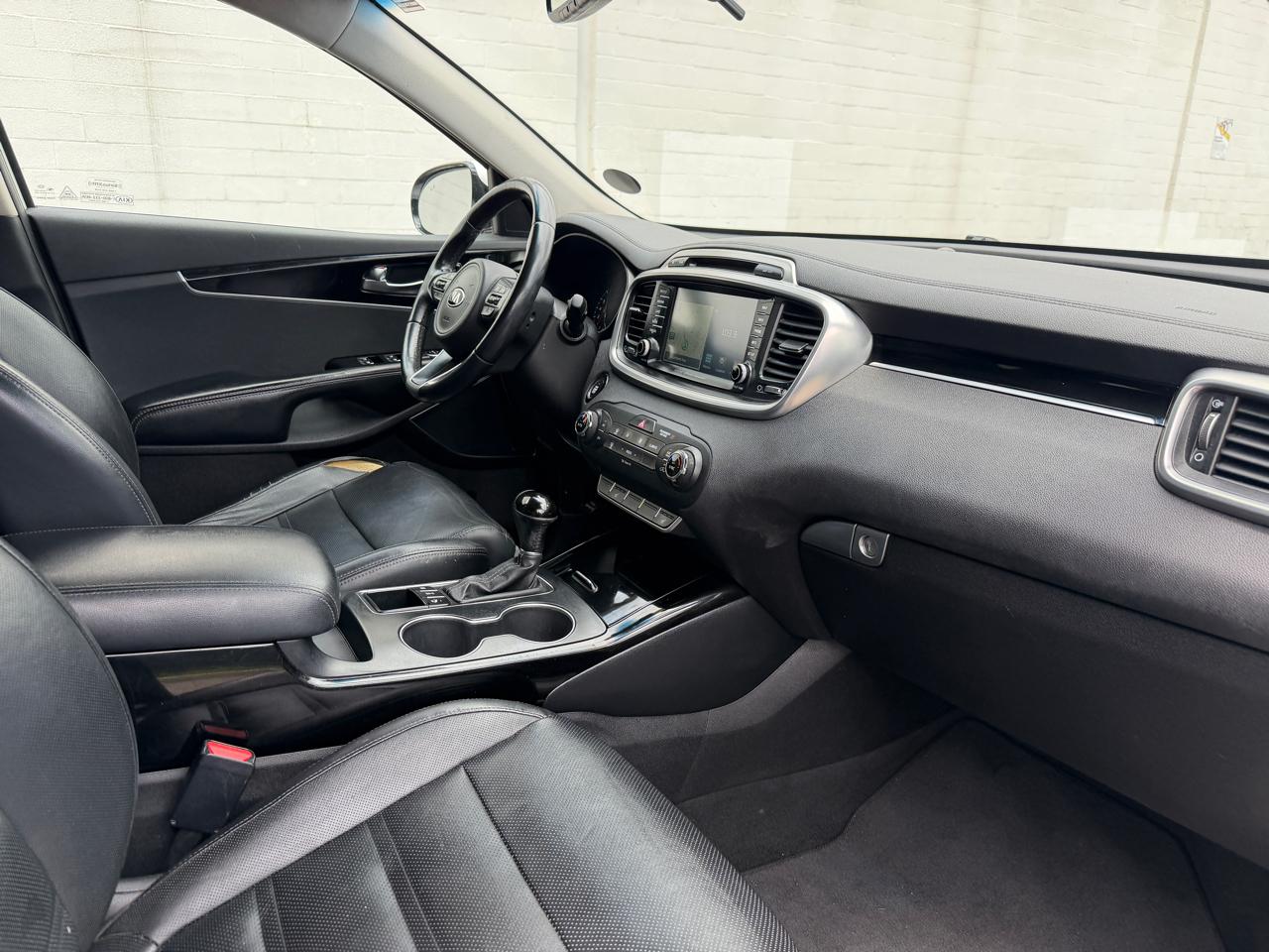 Kia Sorento AWD 4dr 3.3L SX 2016