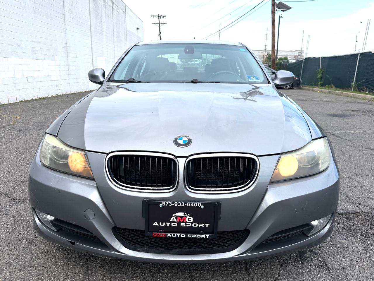 BMW 3 Series 4dr Sdn 328i RWD SULEV 2009