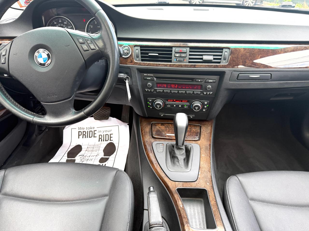 BMW 3 Series 4dr Sdn 328i RWD SULEV 2009