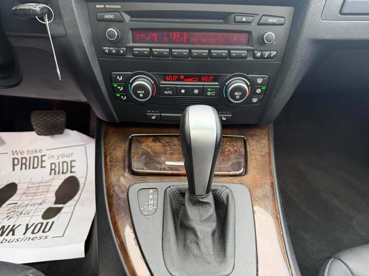 BMW 3 Series 4dr Sdn 328i RWD SULEV 2009