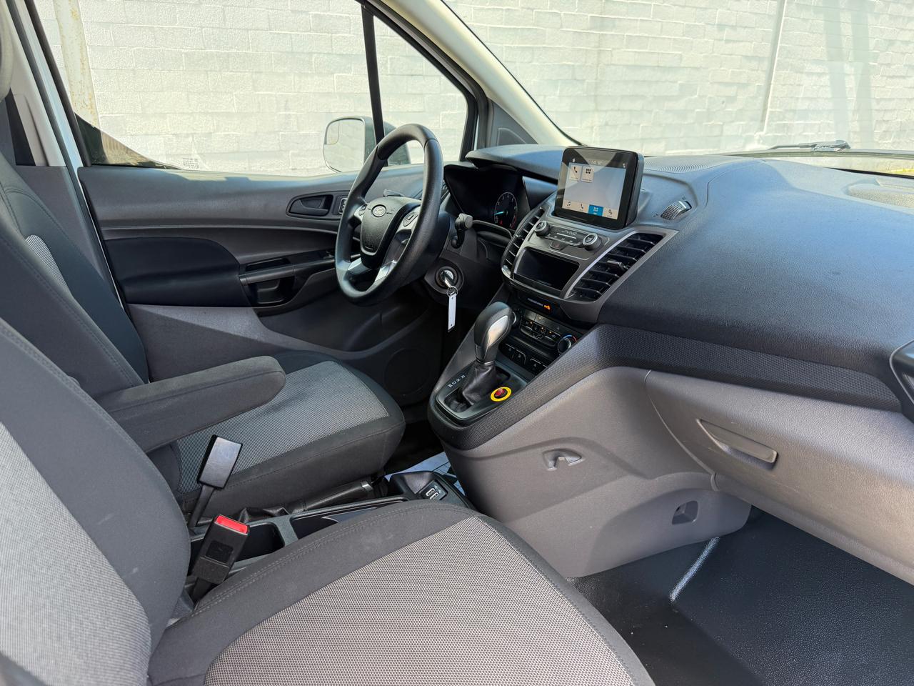 Ford Transit Connect Van XL LWB w/Rear Symmetrical Doors 2020