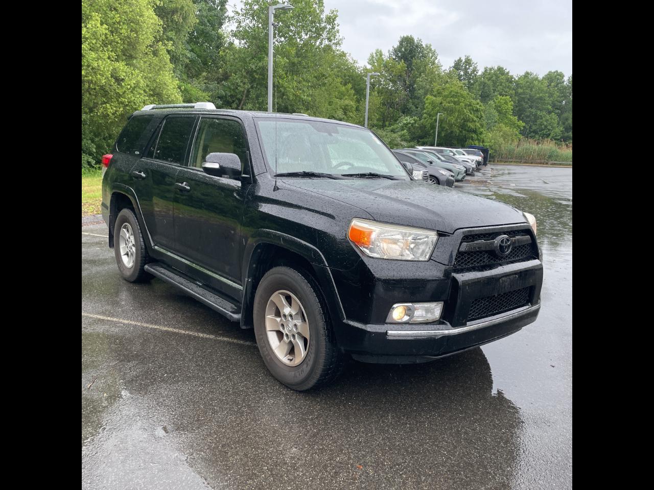 Toyota 4Runner 4WD 4dr V6 Limited (Natl) 2013