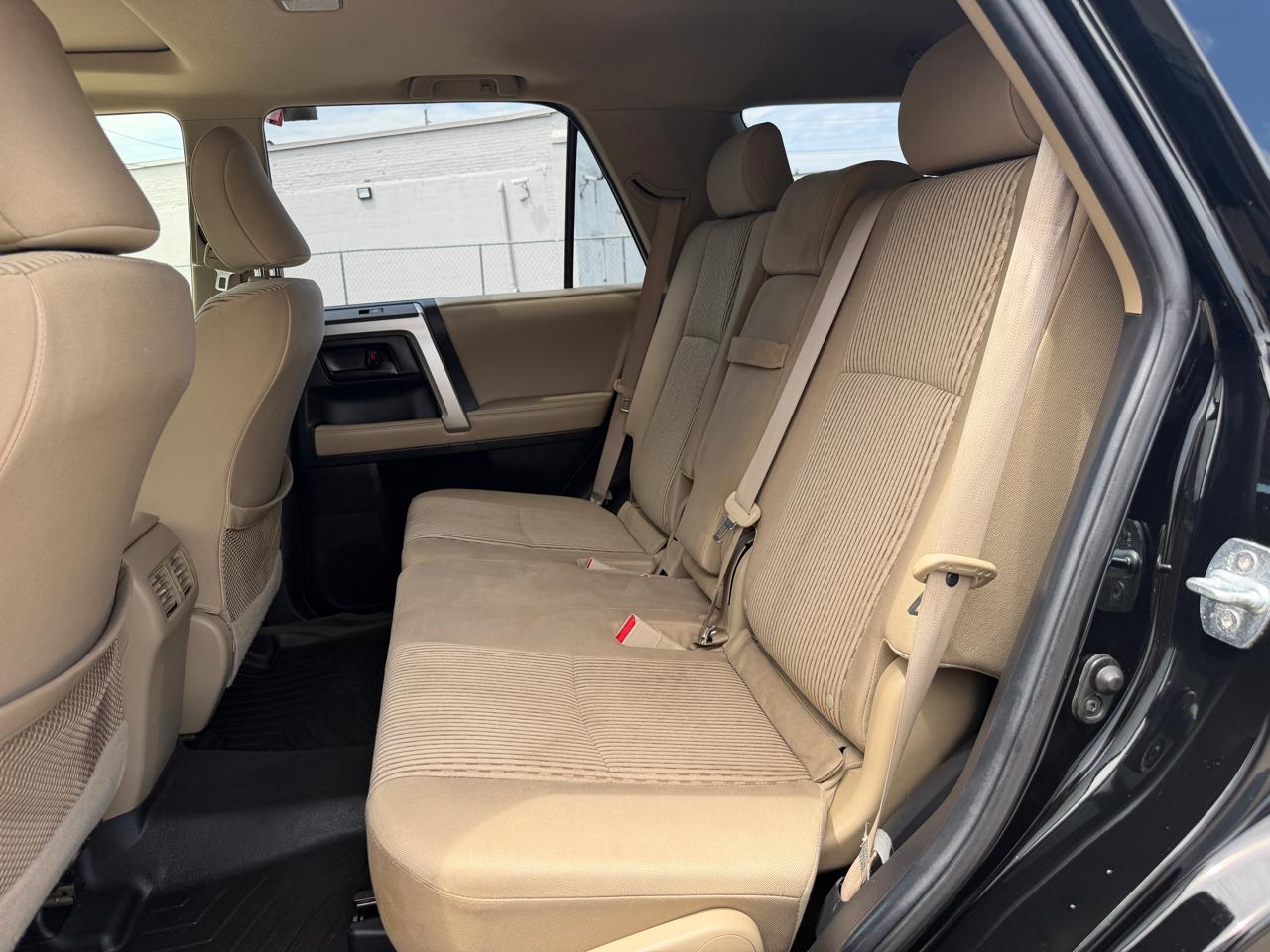 Toyota 4Runner 4WD 4dr V6 Limited (Natl) 2013