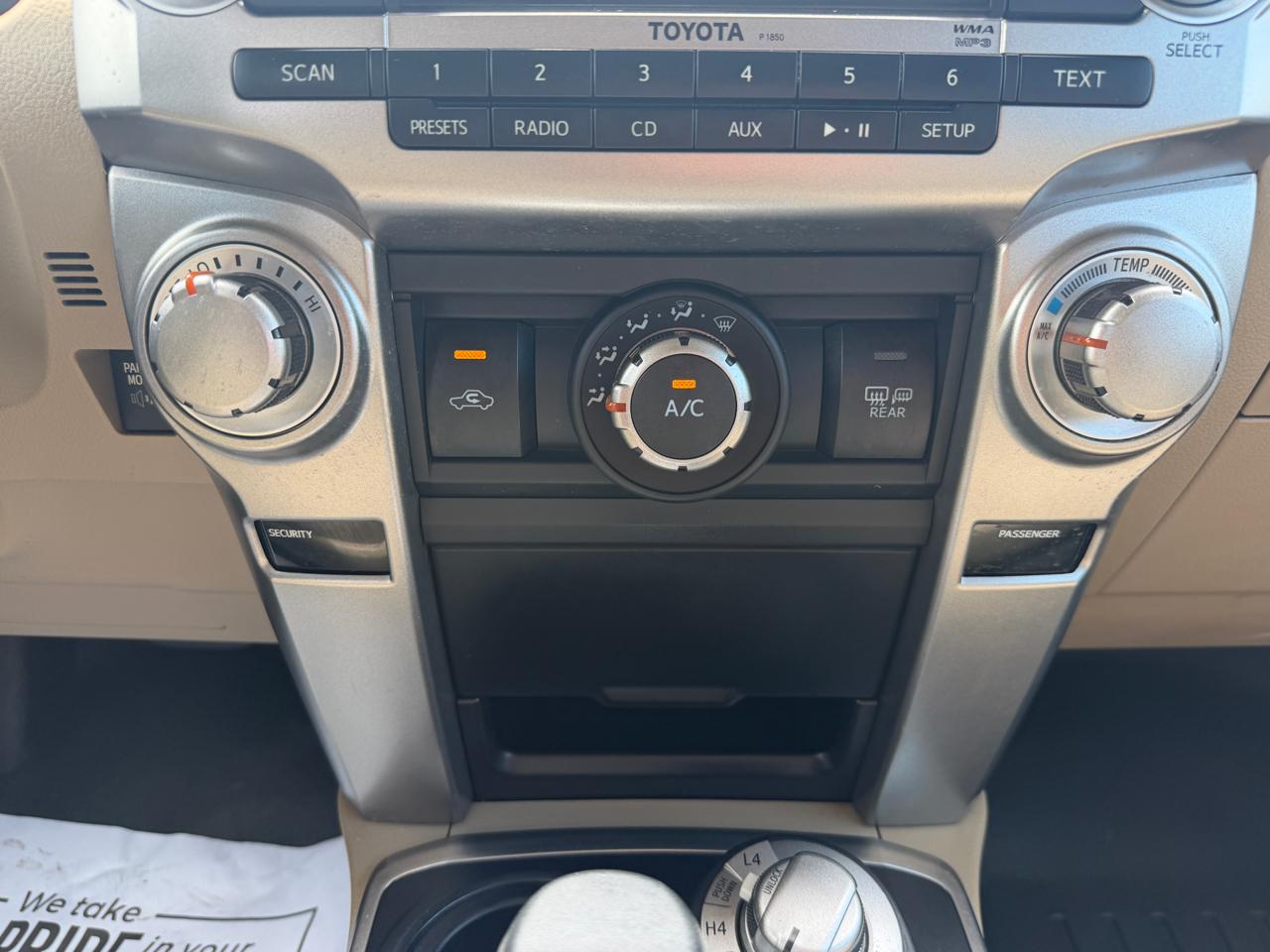 Toyota 4Runner 4WD 4dr V6 Limited (Natl) 2013