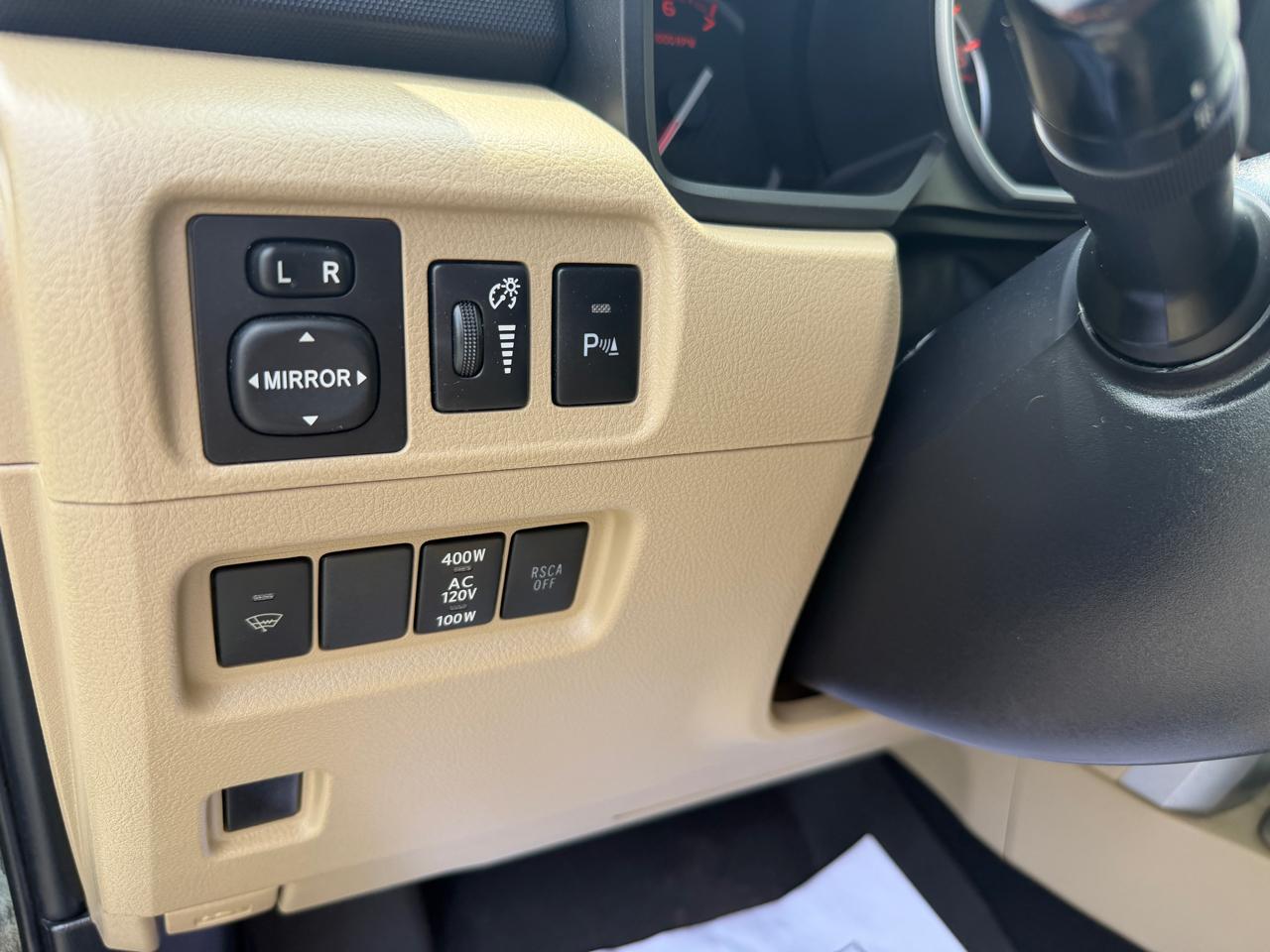 Toyota 4Runner 4WD 4dr V6 Limited (Natl) 2013
