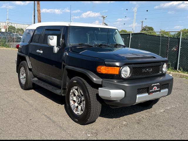 2014 Toyota FJ Cruiser 4WD