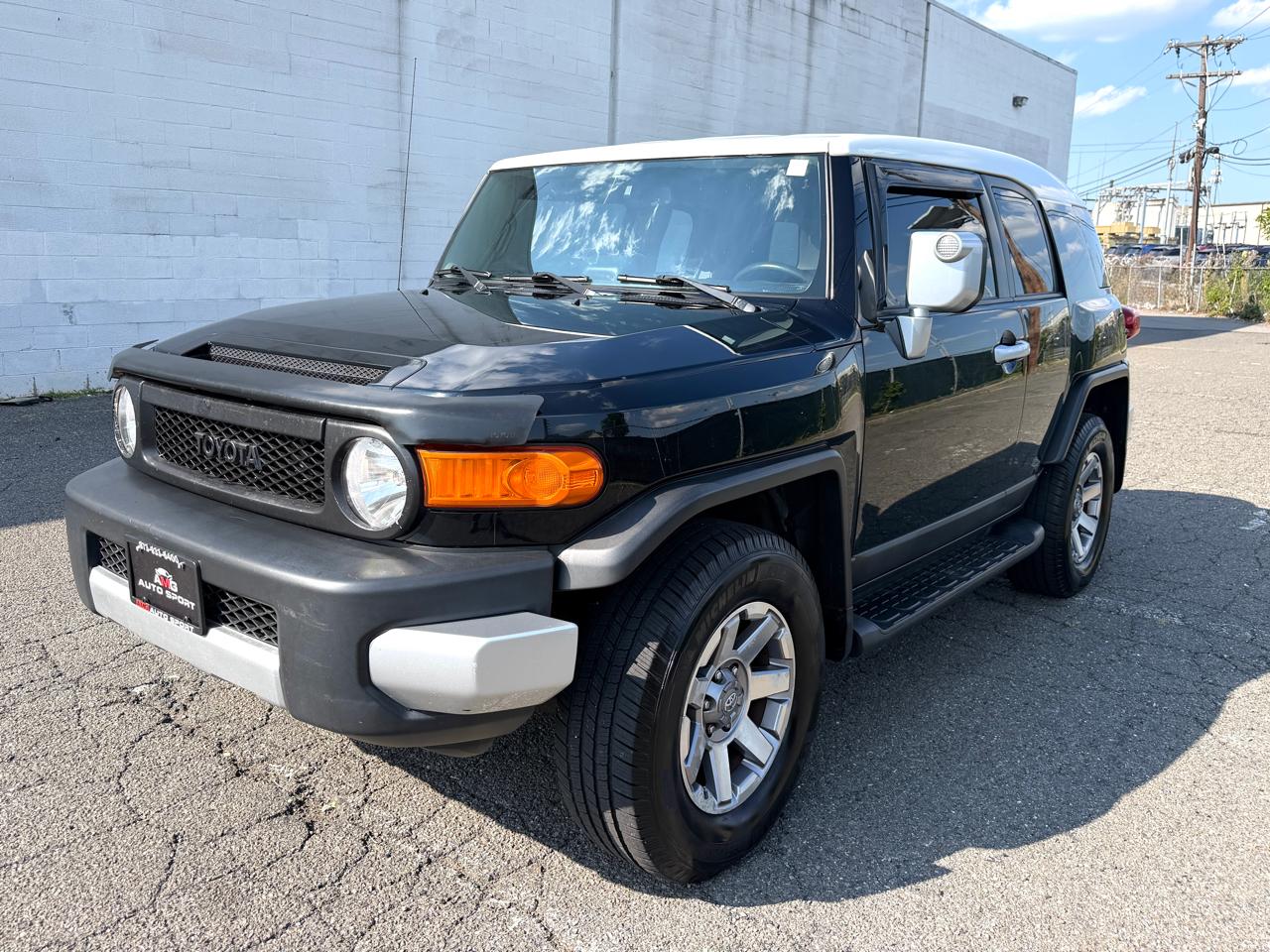 Toyota FJ Cruiser 4WD 4dr Man (Natl) 2014