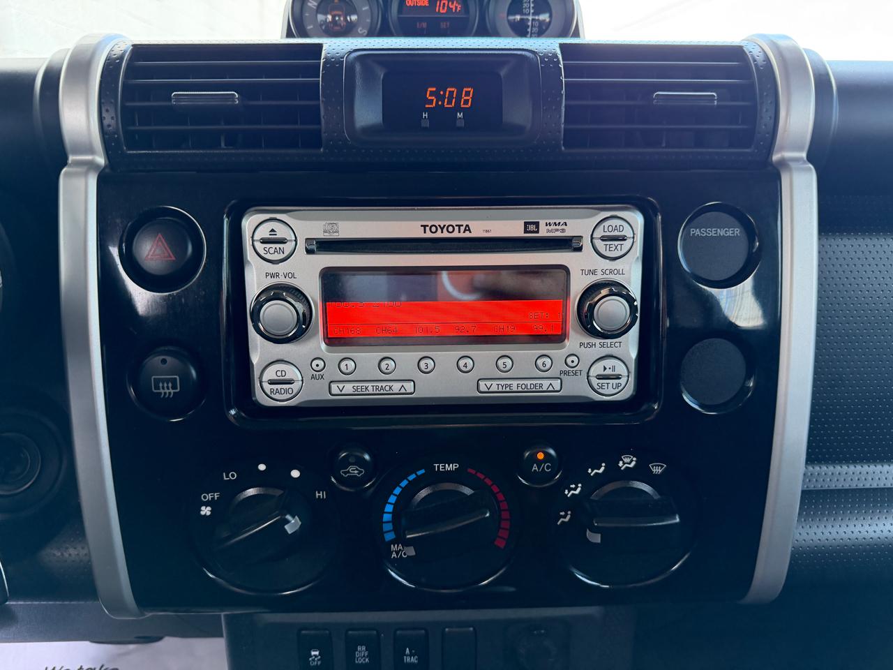 Toyota FJ Cruiser 4WD 4dr Man (Natl) 2014