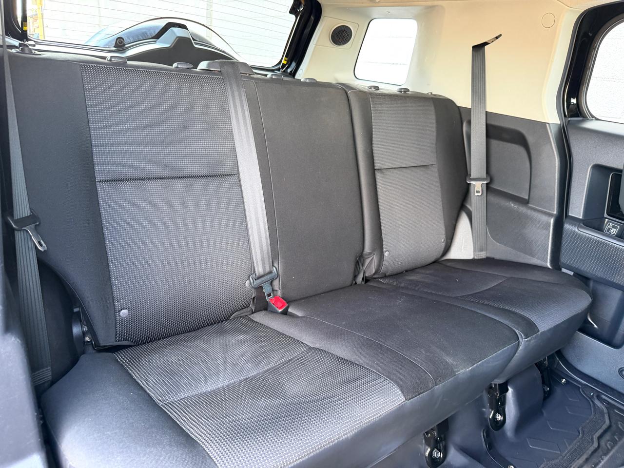 Toyota FJ Cruiser 4WD 4dr Man (Natl) 2014