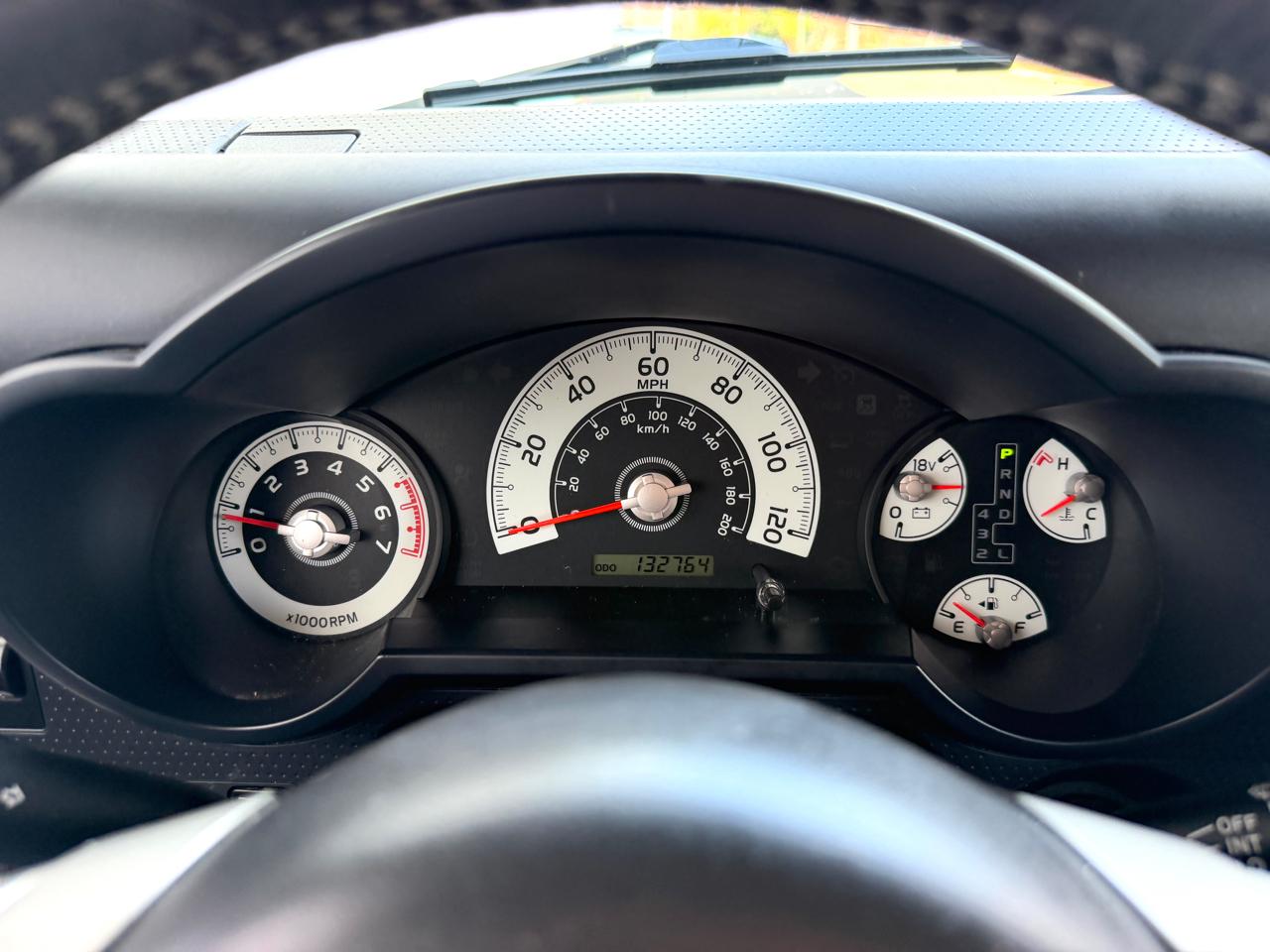 Toyota FJ Cruiser 4WD 4dr Man (Natl) 2014