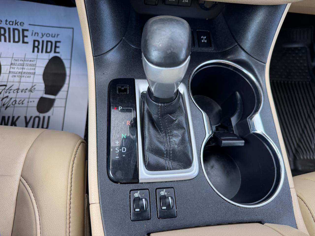 Toyota Highlander XLE V6 AWD (Natl) 2019