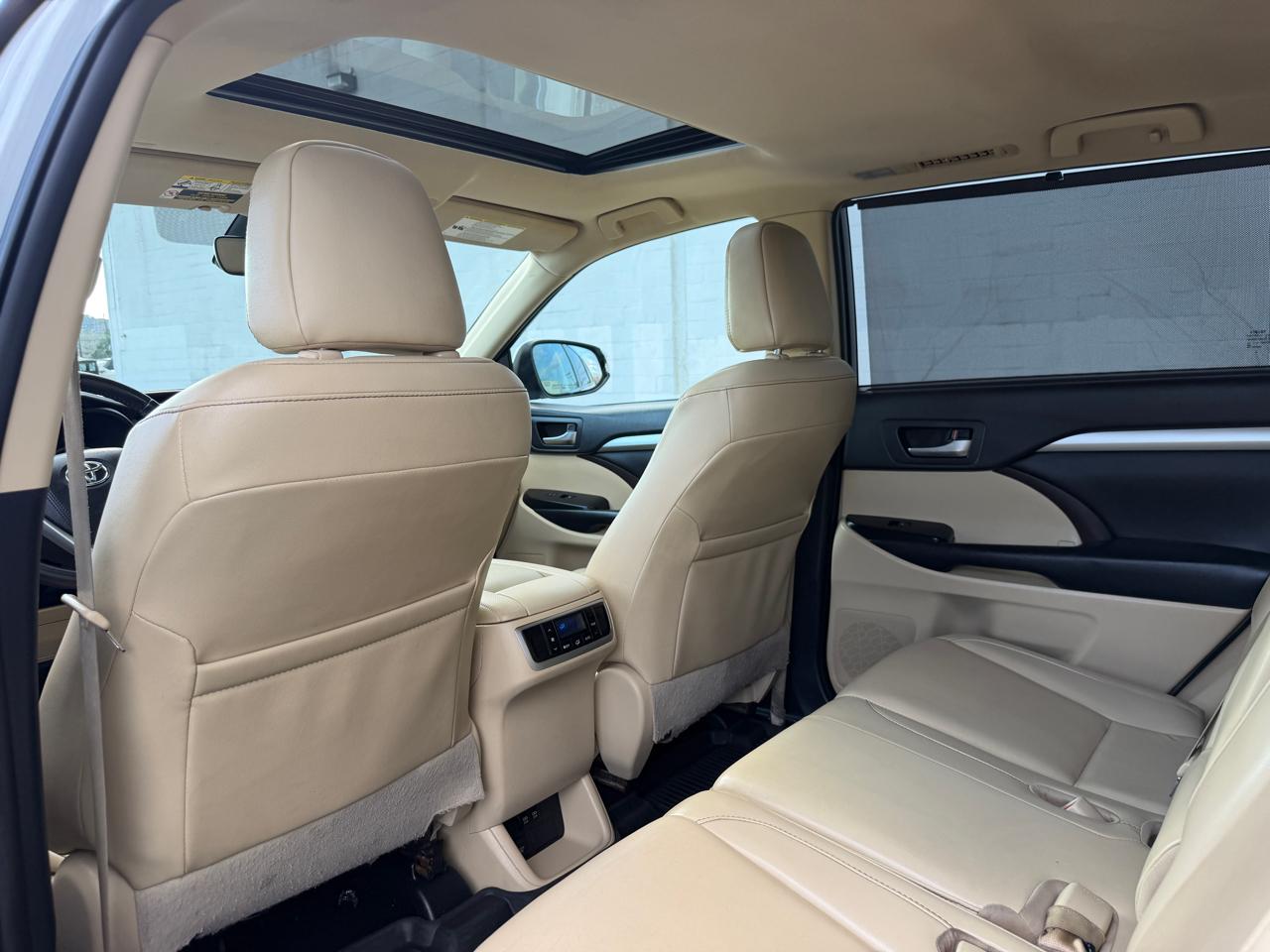 Toyota Highlander XLE V6 AWD (Natl) 2019
