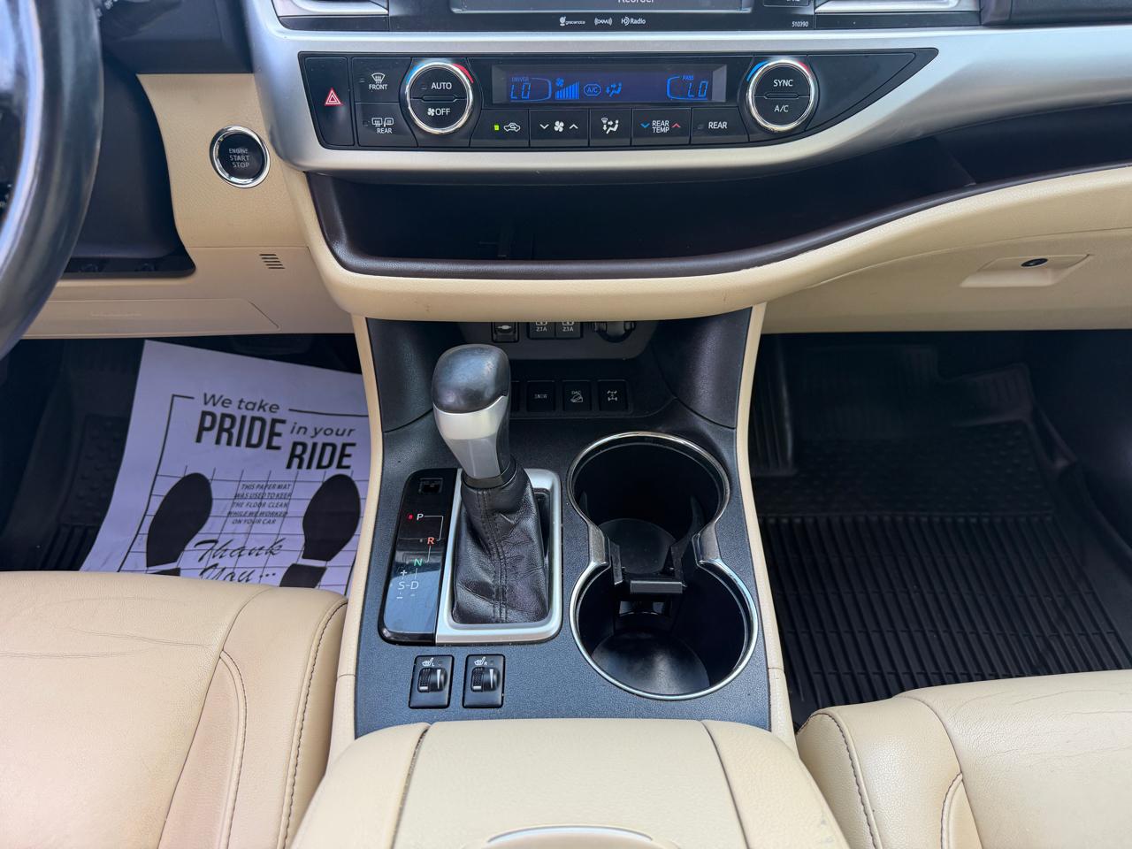 Toyota Highlander XLE V6 AWD (Natl) 2019