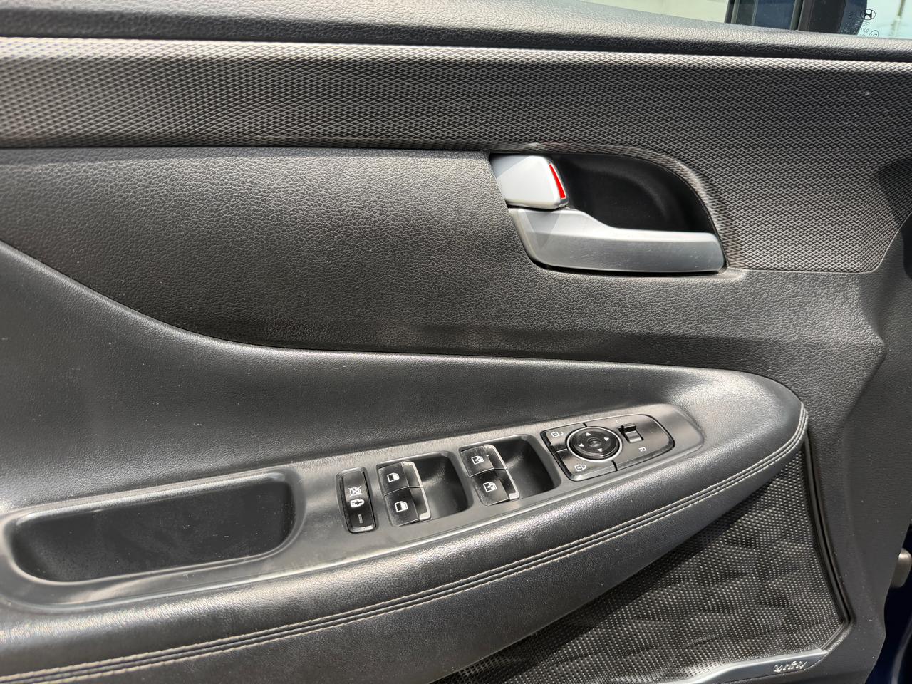 Hyundai Santa Fe SEL 2.4L Auto AWD 2020