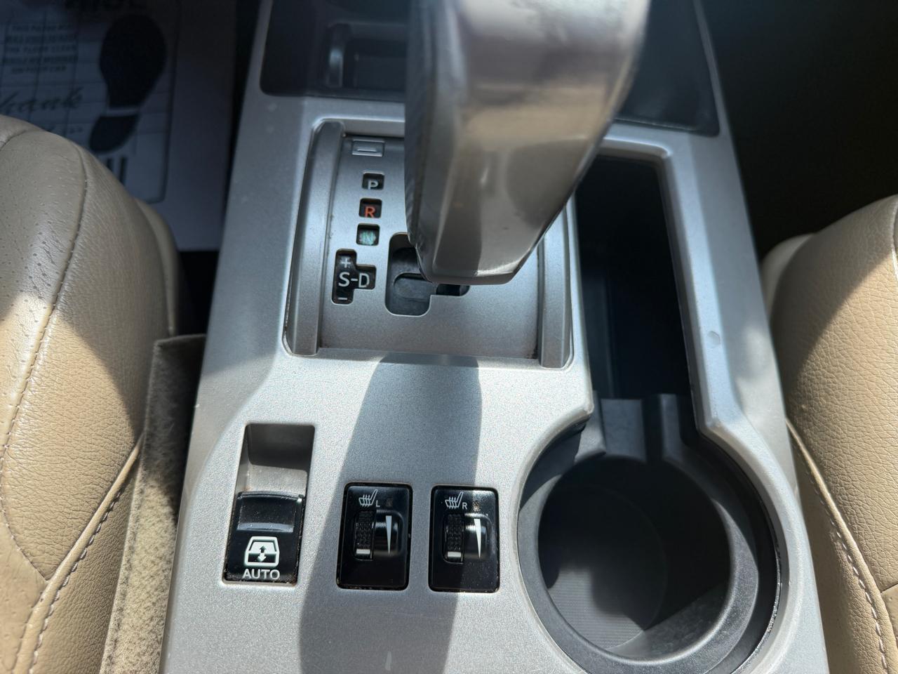 Toyota 4Runner 4WD 4dr V6 Limited (Natl) 2012
