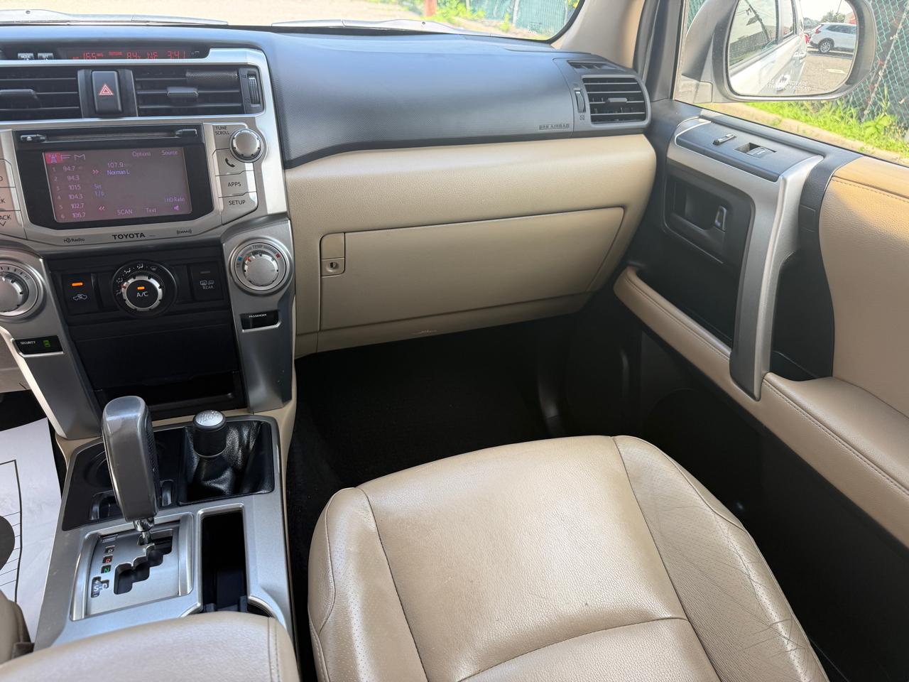 Toyota 4Runner 4WD 4dr V6 Limited (Natl) 2012