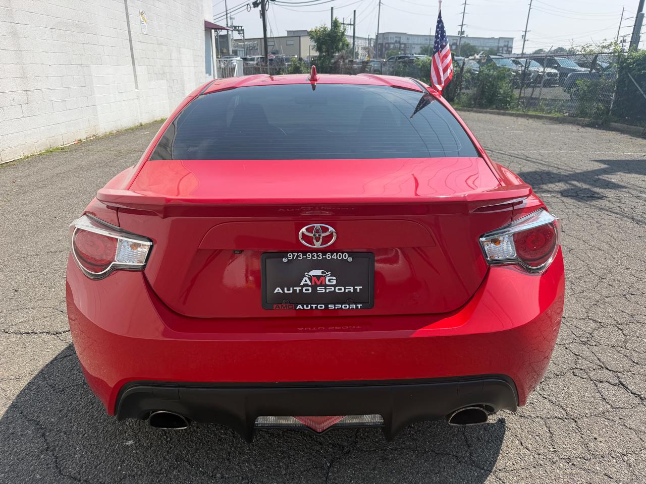 Scion FR-S 2dr Cpe Auto (Natl) 2016