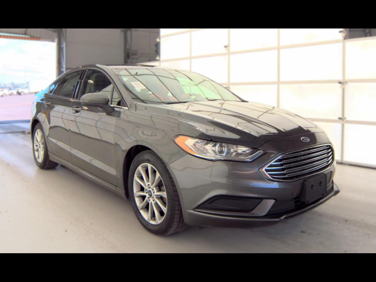 Ford Fusion SE FWD 2017