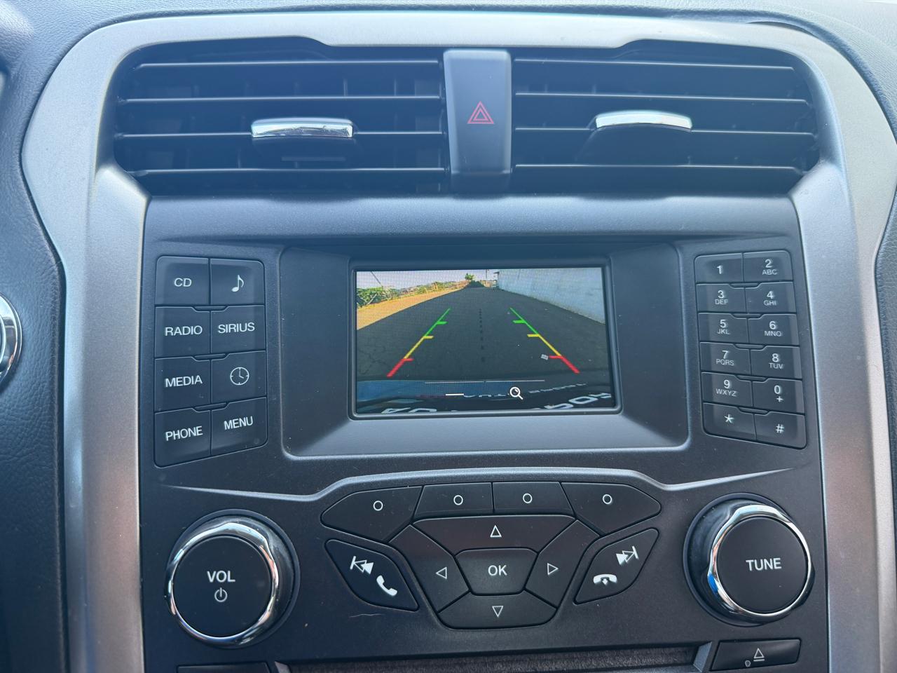 Ford Fusion SE FWD 2017