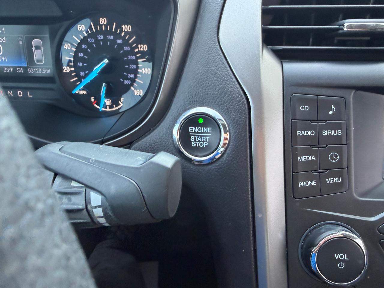 Ford Fusion SE FWD 2017