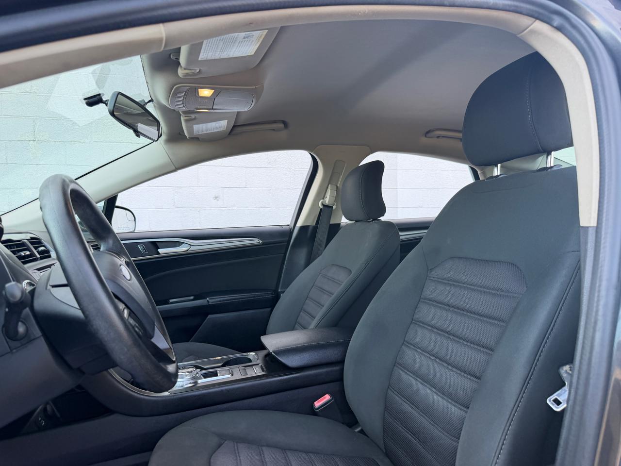Ford Fusion SE FWD 2017