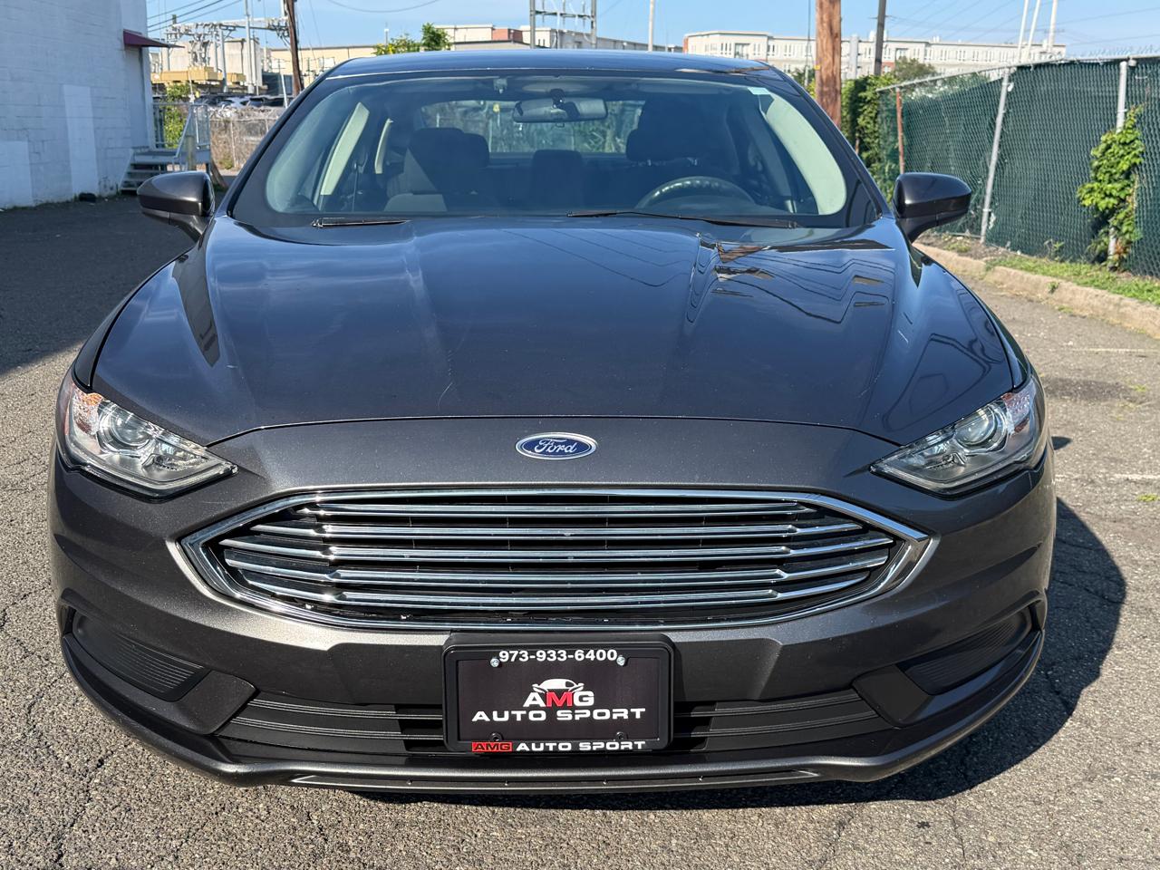 Ford Fusion SE FWD 2017