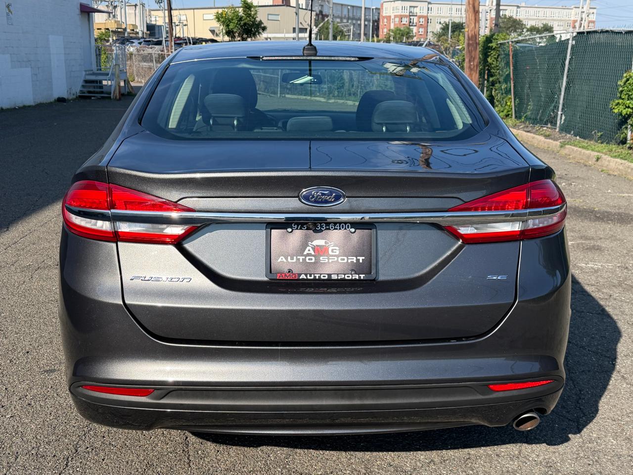 Ford Fusion SE FWD 2017