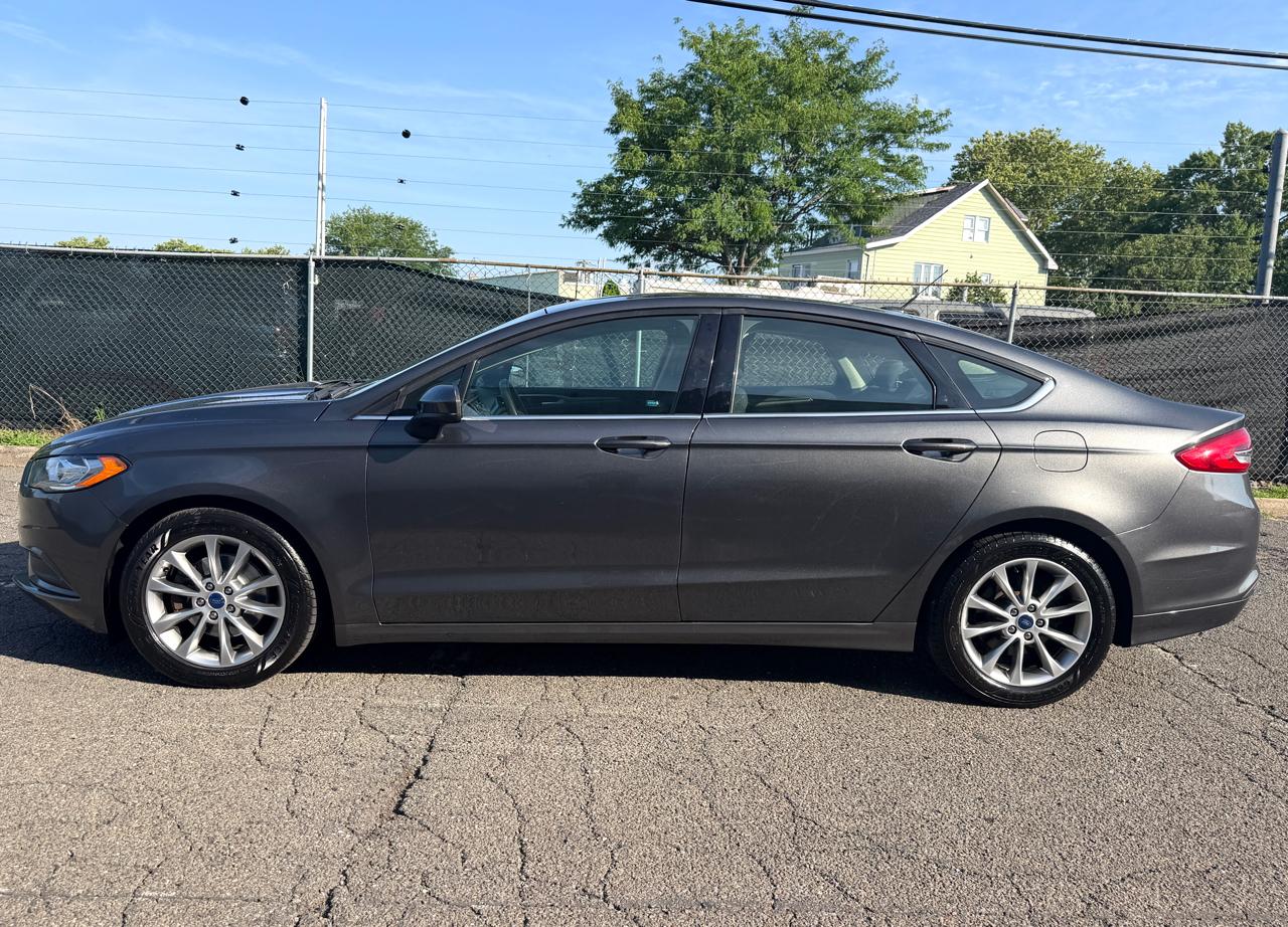 Ford Fusion SE FWD 2017