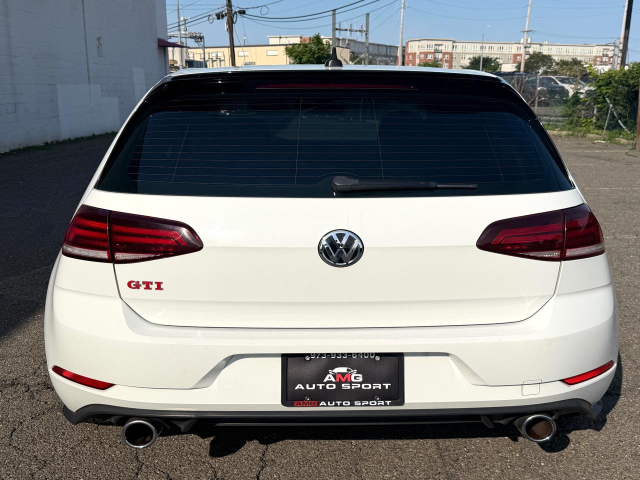 Volkswagen Golf GTI SE 2021