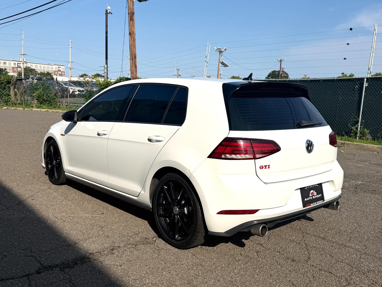 Volkswagen Golf GTI SE 2021