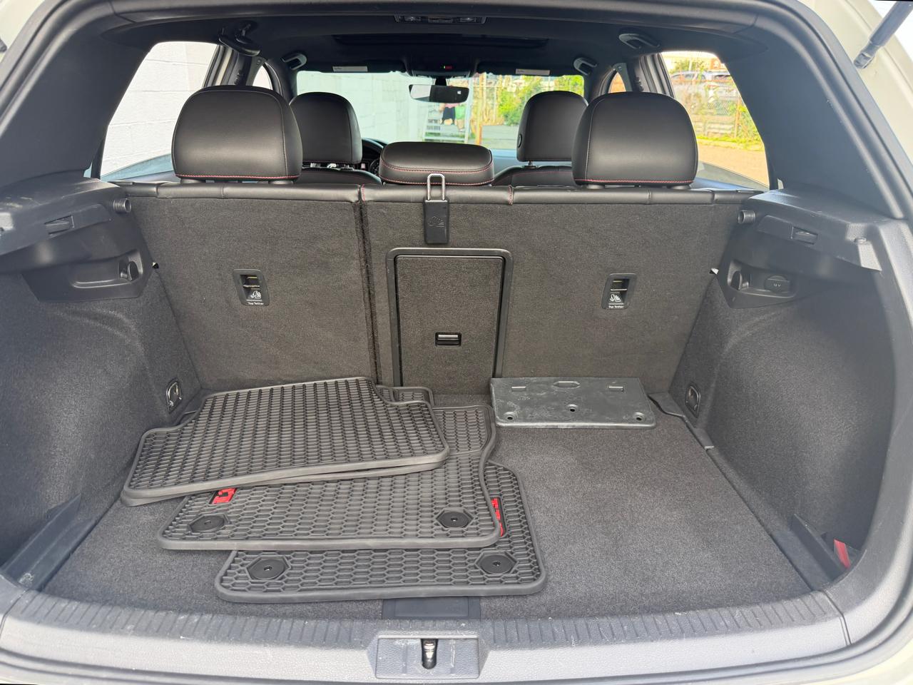 Volkswagen Golf GTI SE 2021