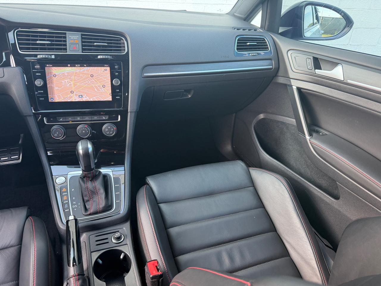 Volkswagen Golf GTI SE 2021
