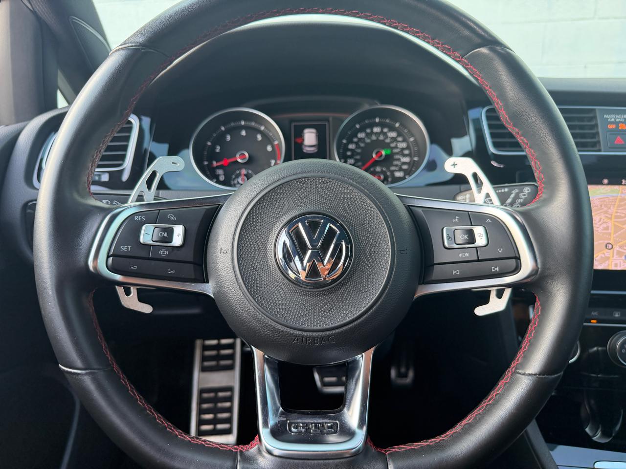Volkswagen Golf GTI SE 2021