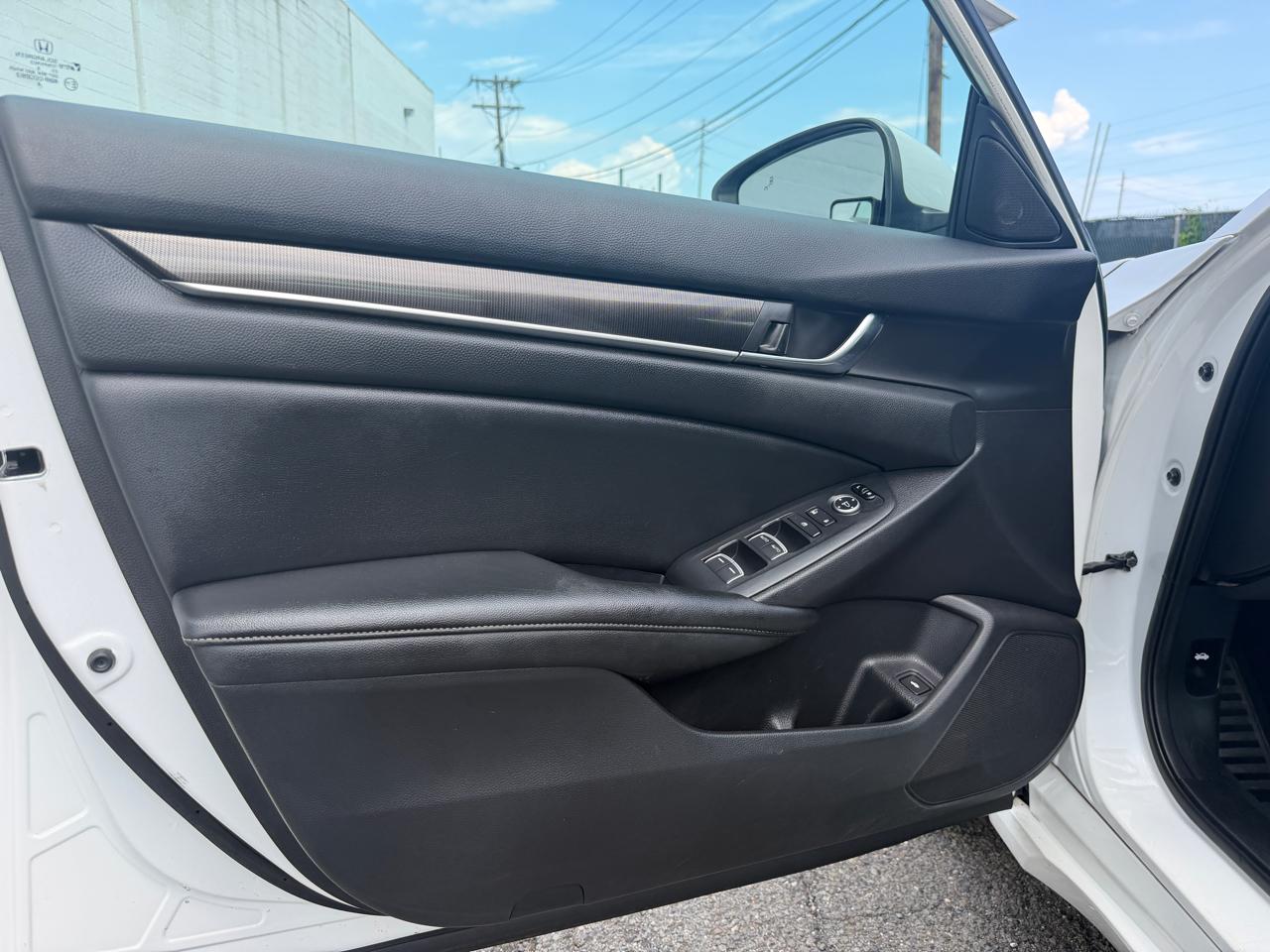 Honda Accord Sedan Sport 2.0T Auto 2019