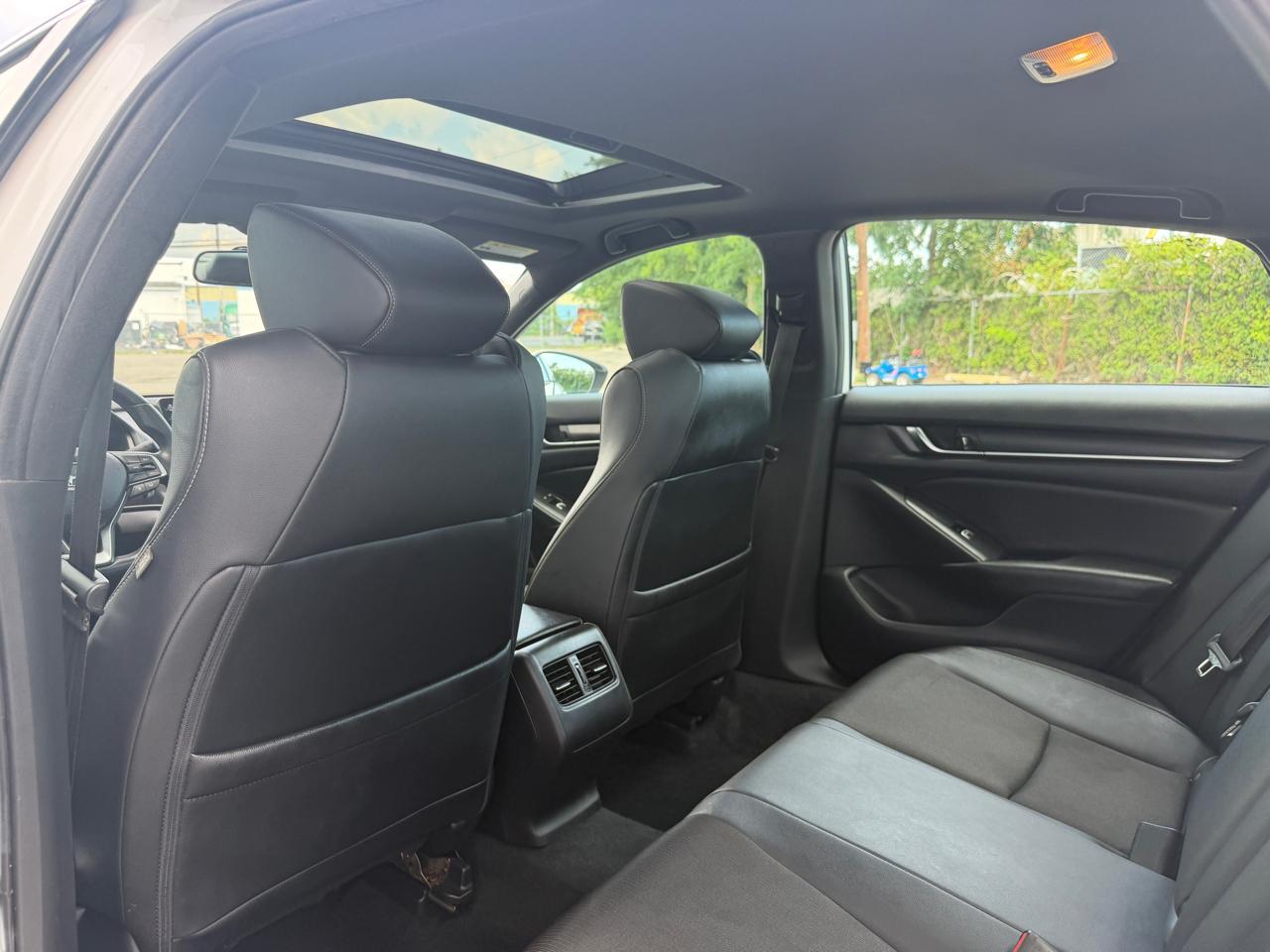 Honda Accord Sedan Sport 2.0T Auto 2019