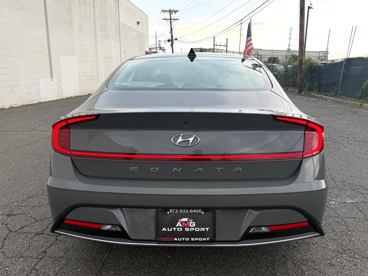 Hyundai Sonata SE 2.5L 2021