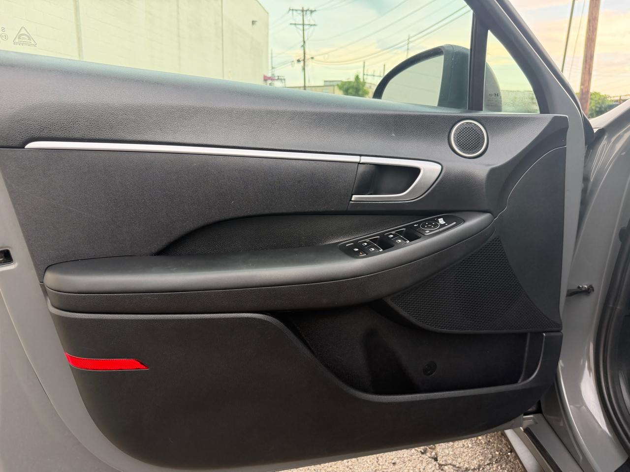 Hyundai Sonata SE 2.5L 2021