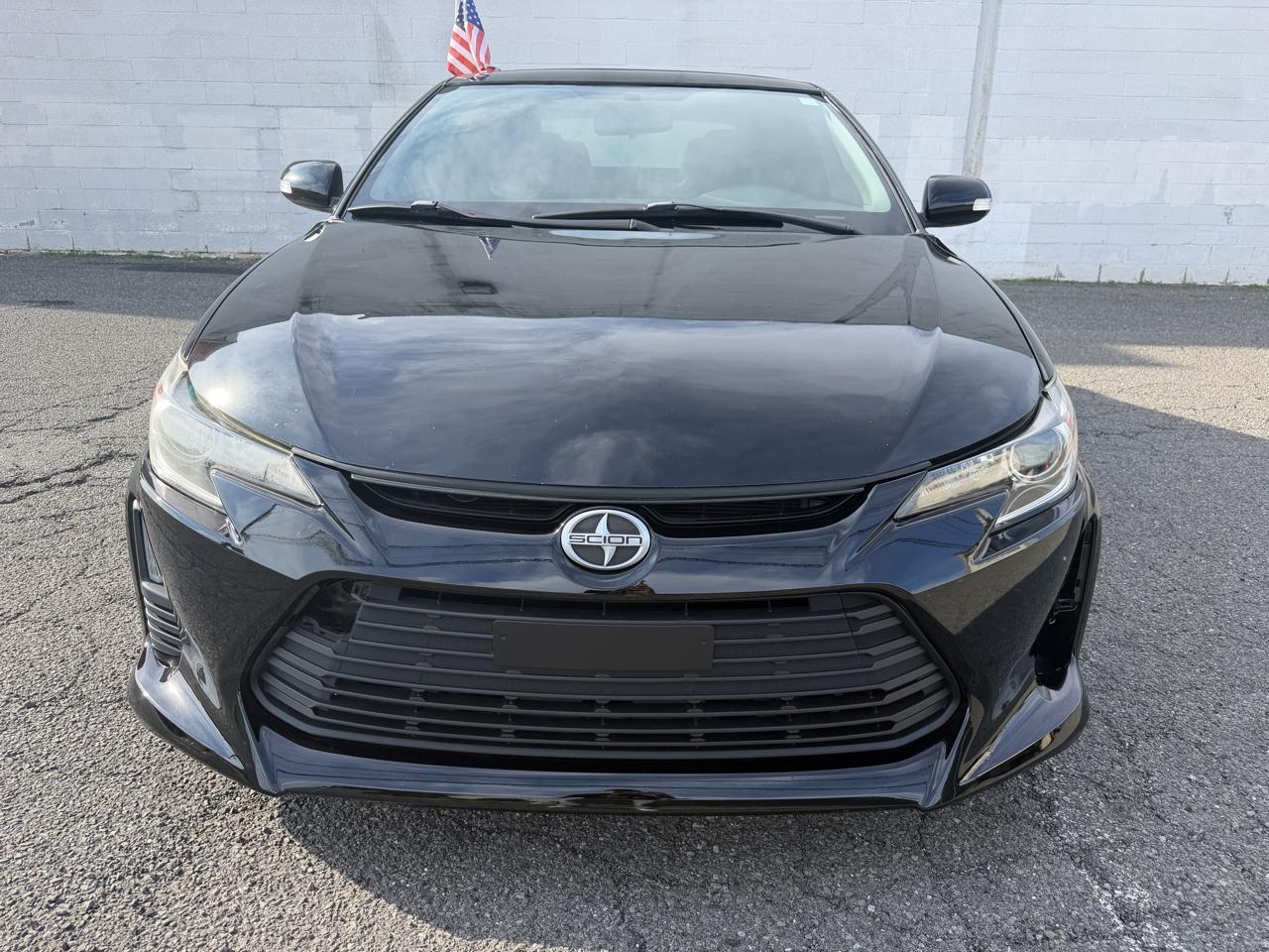 Scion tC 2dr HB Man (Natl) 2014