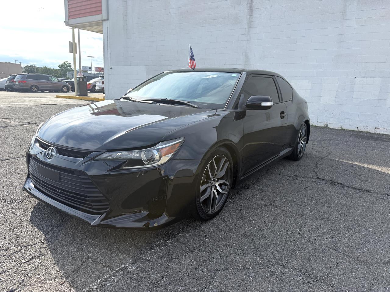 Scion tC 2dr HB Man (Natl) 2014