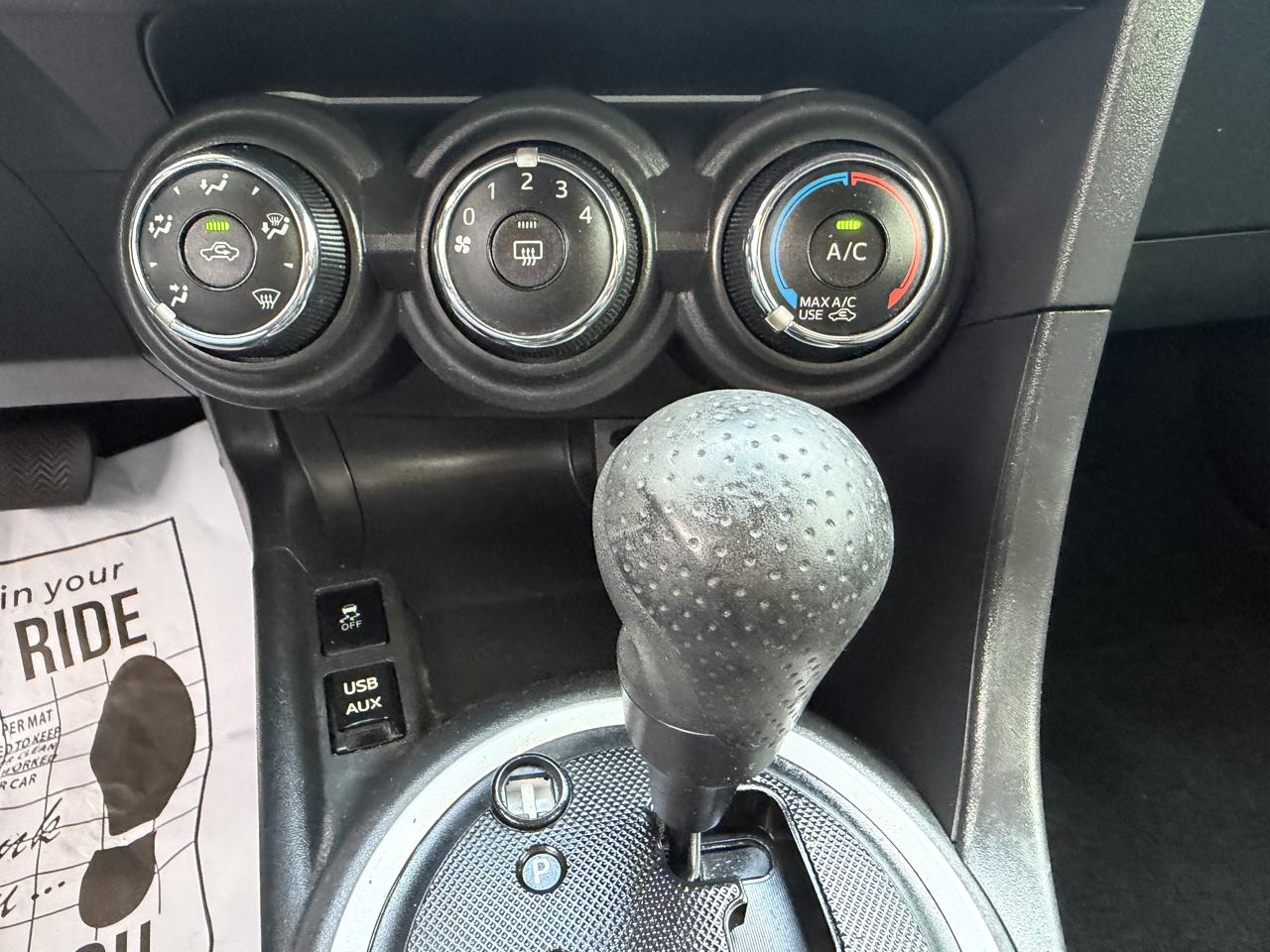 Scion tC 2dr HB Man (Natl) 2014