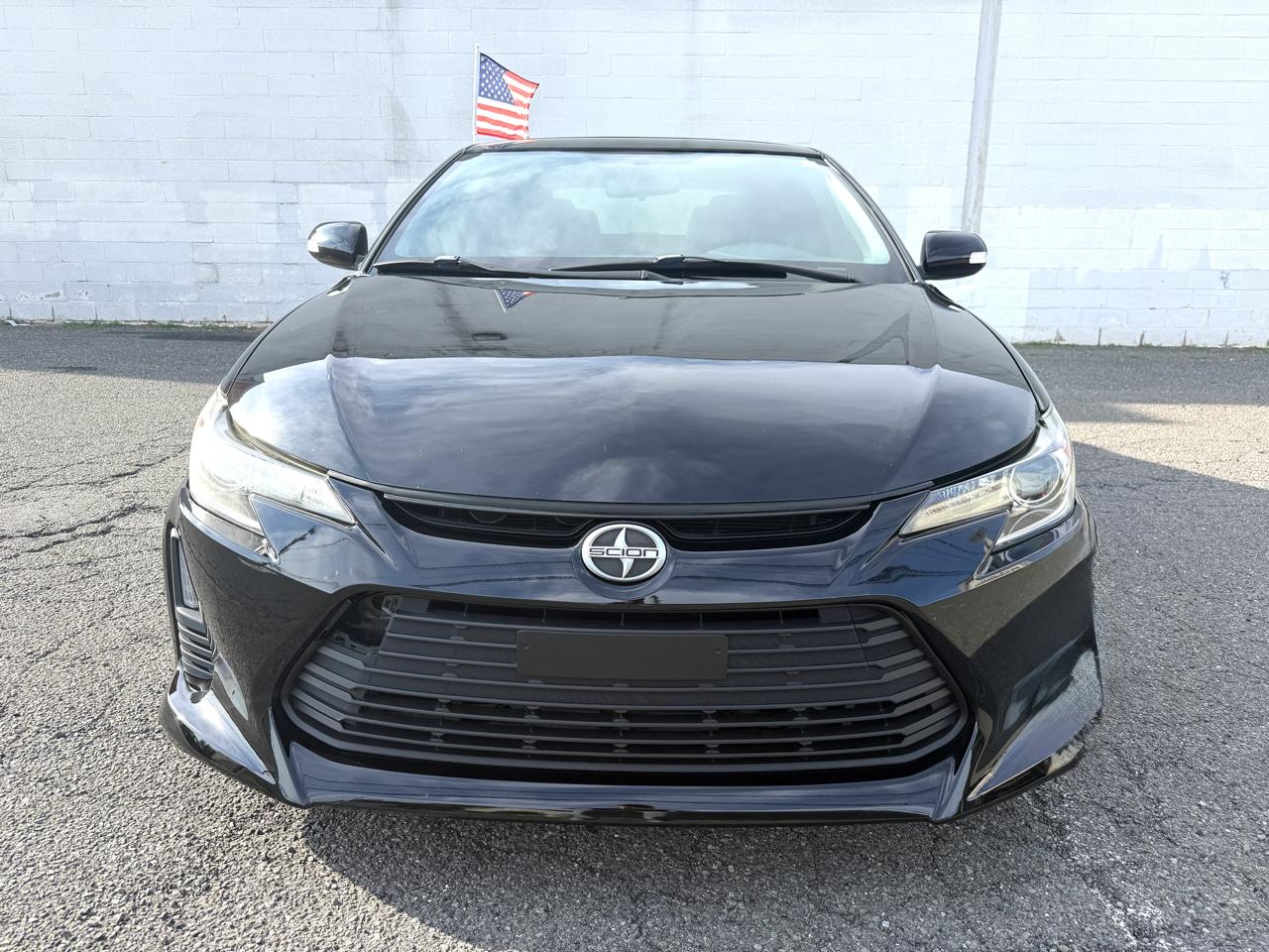 Scion tC 2dr HB Man (Natl) 2014