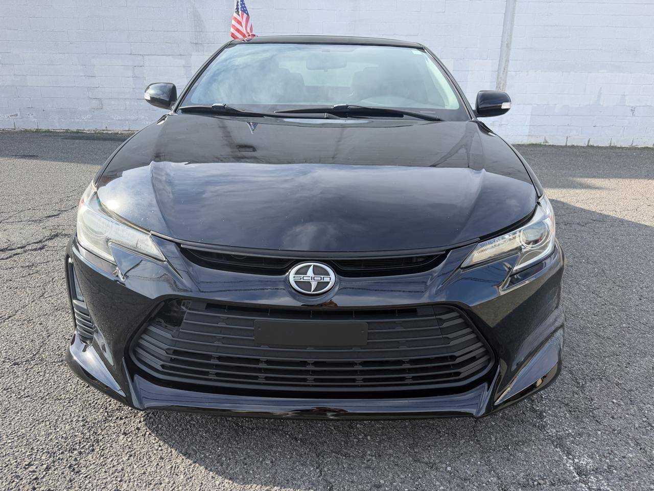 Scion tC 2dr HB Man (Natl) 2014