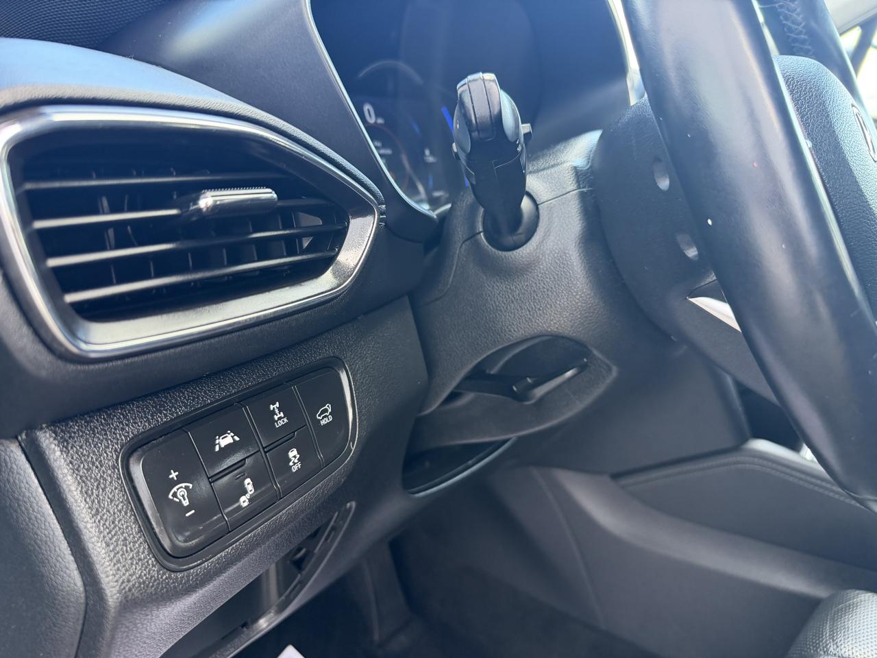 Hyundai Santa Fe SEL 2.0T Auto AWD 2020